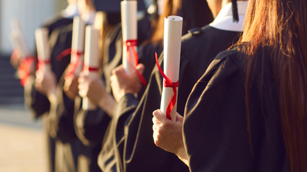 MBA Admissions for Non-Business Majors: Showcasing Your Transferable Skills